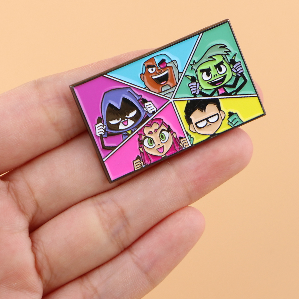 Tuxedo Lapel Pin - Nuova Spilla in Smalto con Motivo