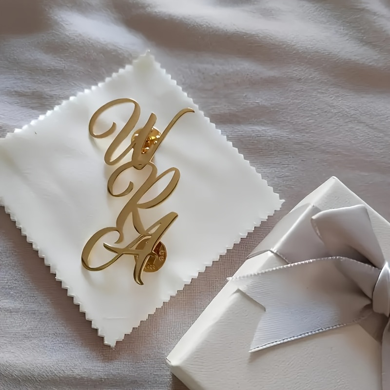 Spilla da bavero in acciaio in - Tuxedo Lapel Pin recensione e prezzo