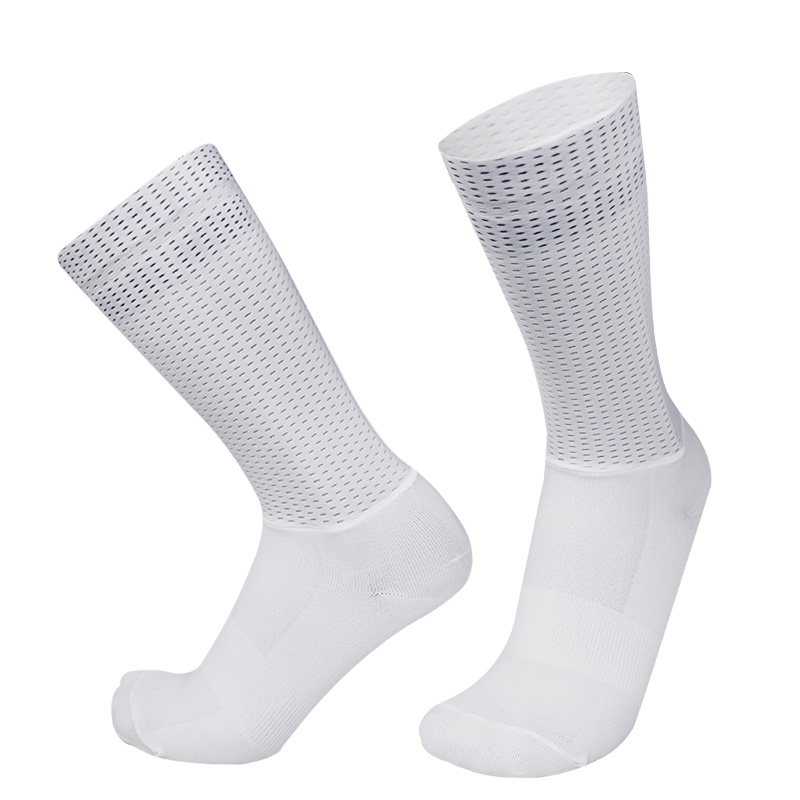 Nuovi calzini aerodinamici est - Sock Garter Men recensione e prezzo
