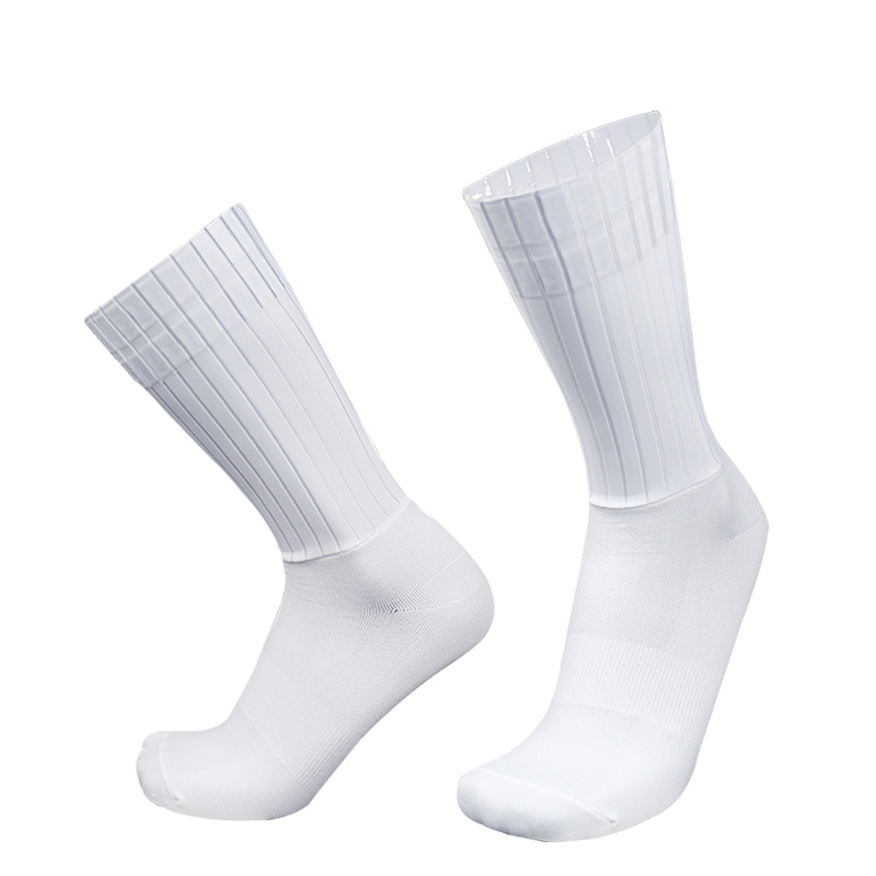 Nuovi calzini aerodinamici est - Sock Garter Men recensione e prezzo